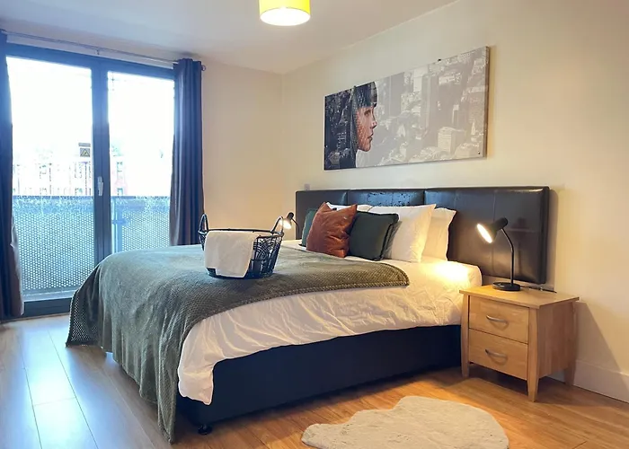 City Centre Apartment-Chinatown